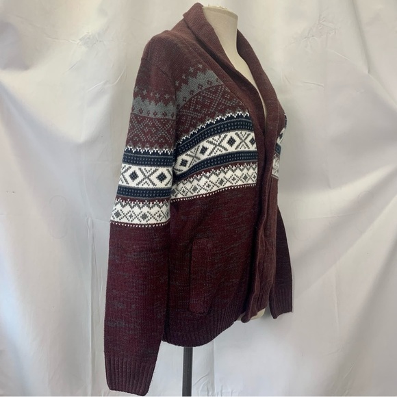 Cozy Y2K Cardigan Sweater with Geometric Pattern and Shawl Collar - Picture 3 of 9